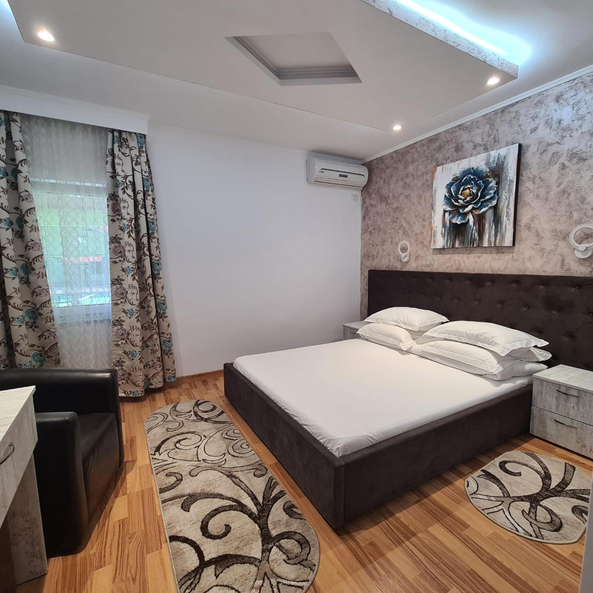 Casa Bianca Hotel 2 Mai Luaran gambar